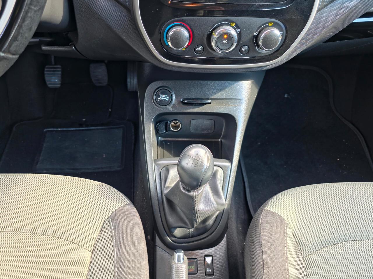 Renault Captur 1.5 dCi 8V 90 CV Start&Stop Energy R-Link E5B Manuale NEO 2014