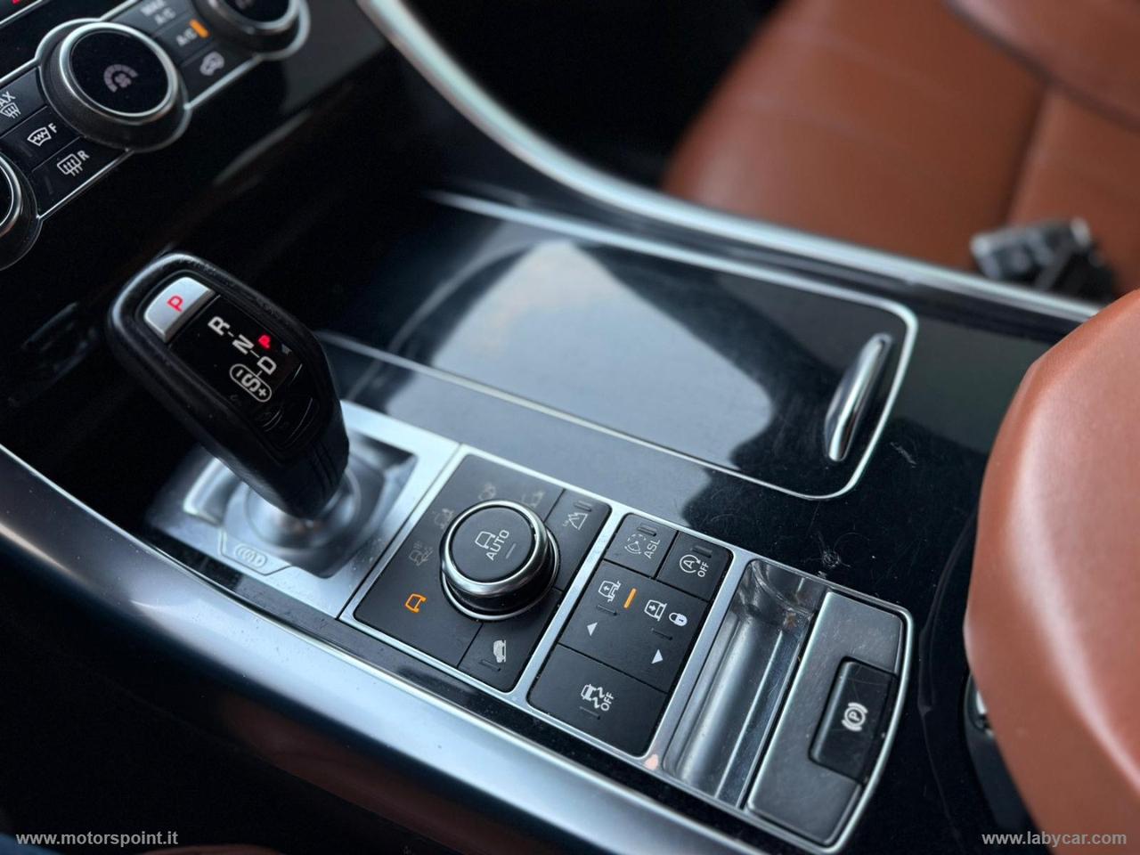 LAND ROVER Range Rover Sport 3.0 SDV6 HSE Dynamic