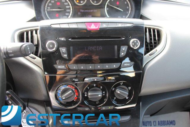 LANCIA Ypsilon 1.2 69CV 5 porte Gold