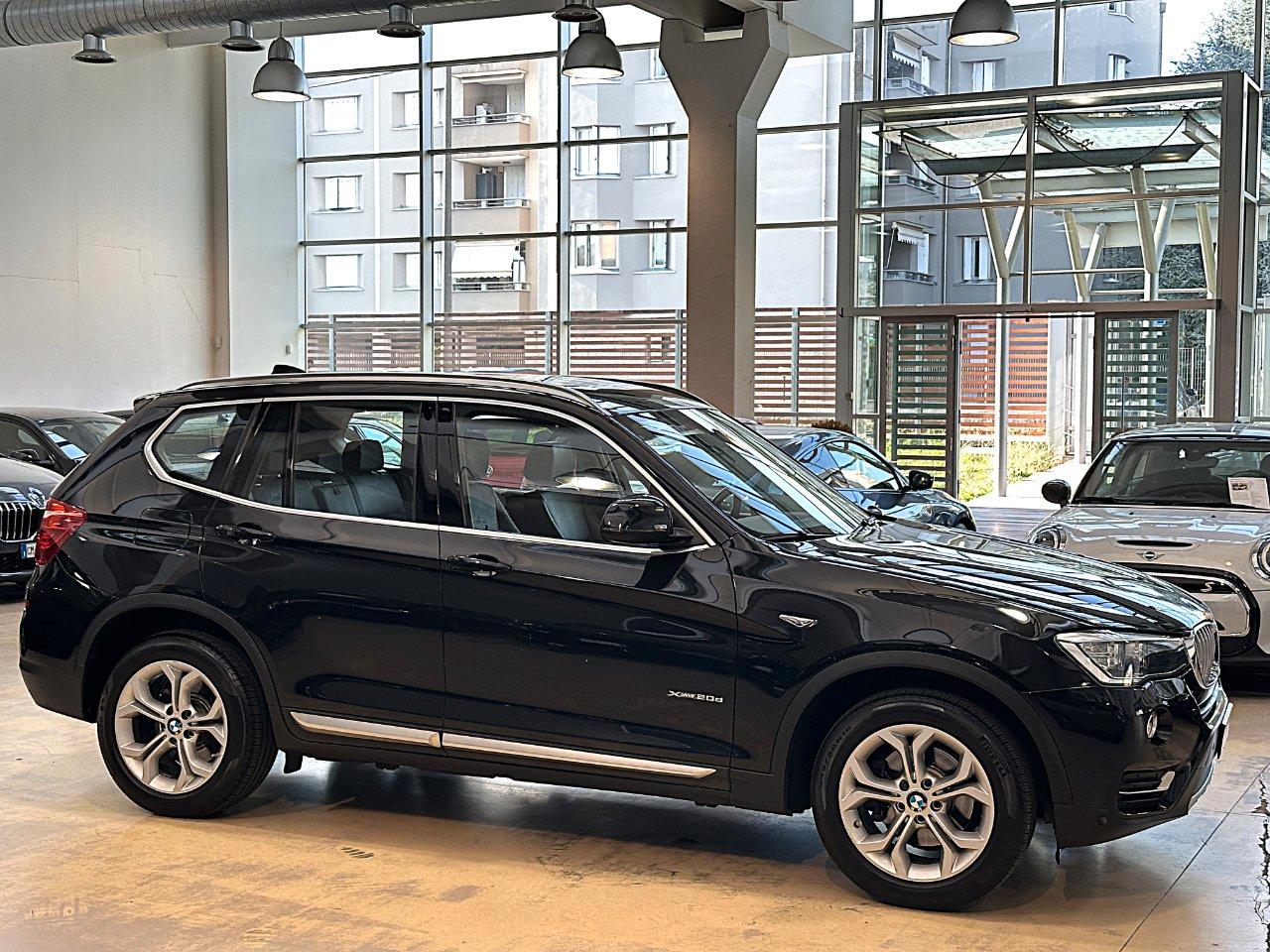 BMW X3 xdrive20d xLine - 18" - Navi - Keyless