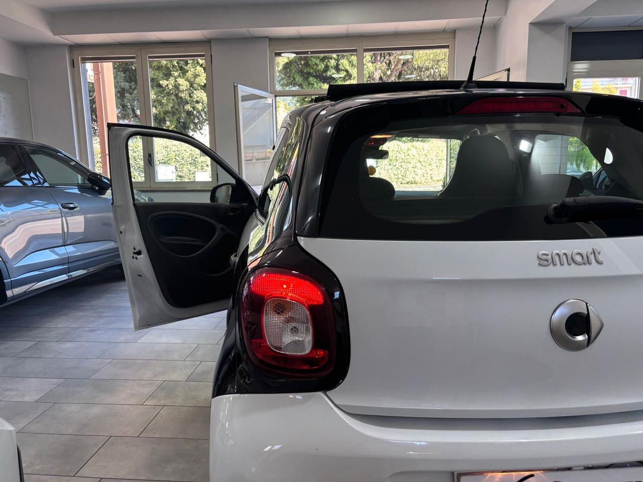 SMART FORFOUR 1.0 TWINAMIC CABRIO