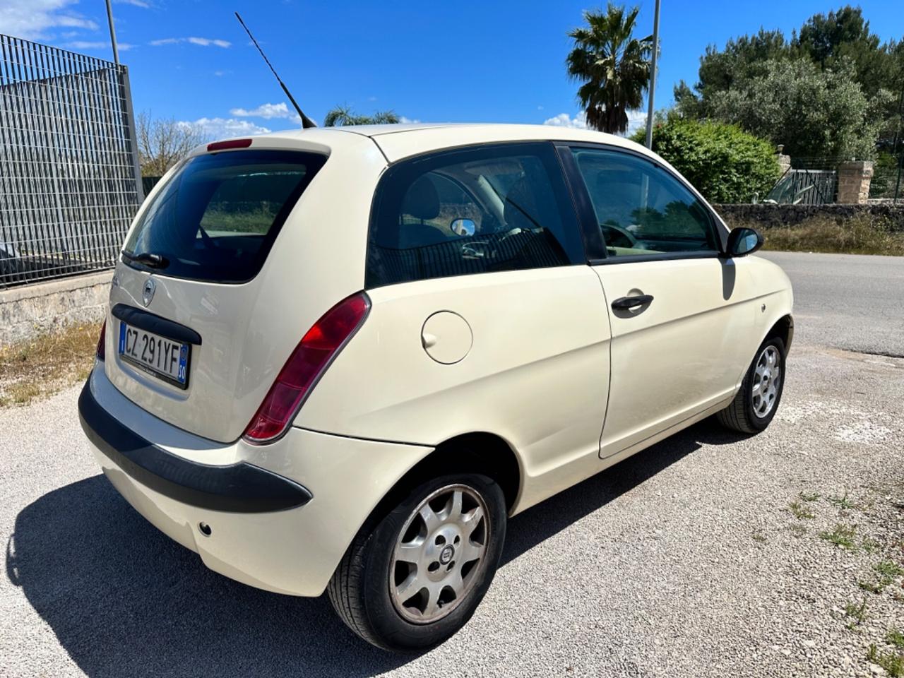 Lancia Ypsilon 1.2 GPL Argento-2006