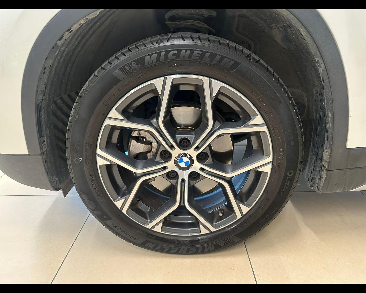 BMW X1 (F48) - X1 sDrive18d xLine