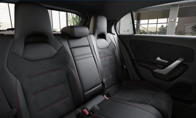 MERCEDES-BENZ A 180 d Automatic AMG Line Premium