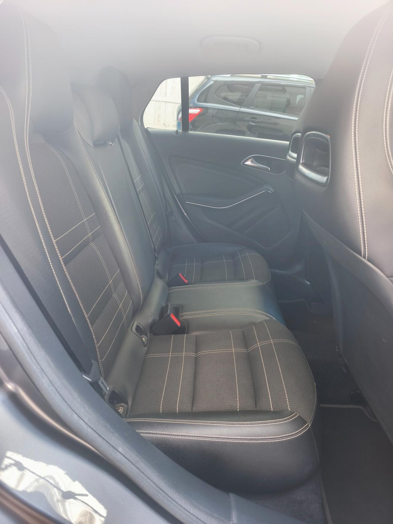 Mercedes CLA 200d 136cv Automatic Sport 2016