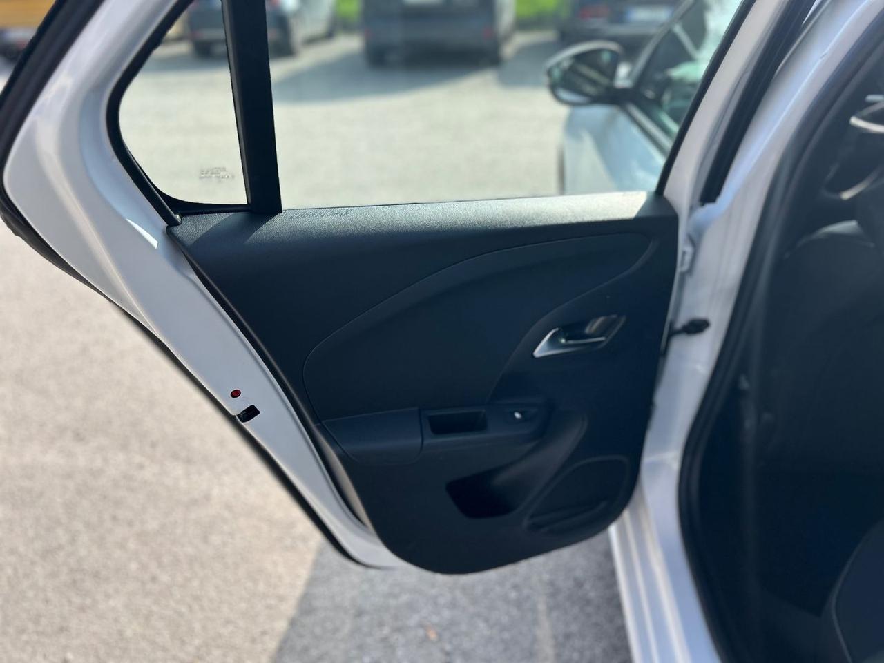 Opel Corsa Edition 1.2 Direct Injection Turb #9783