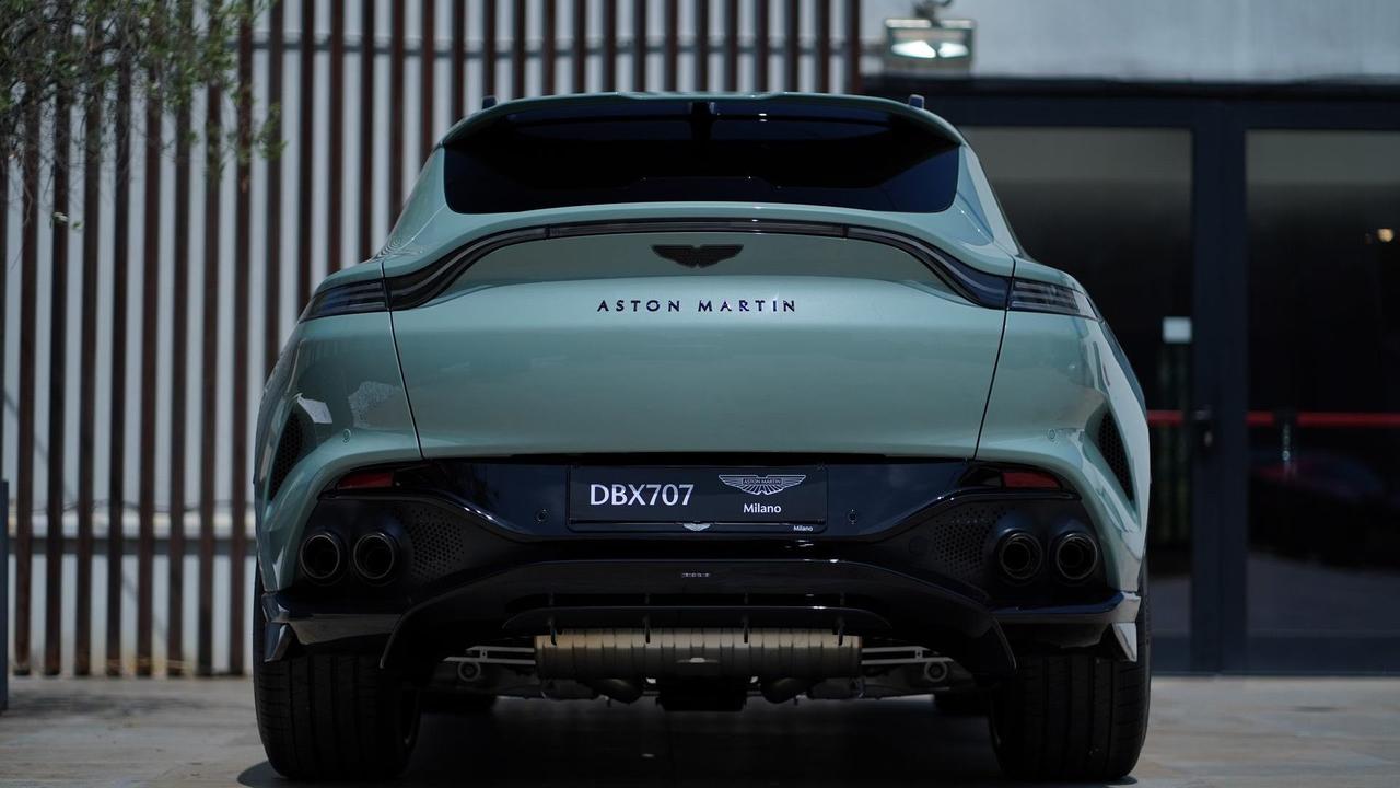 ASTON MARTIN DBX707 4.0