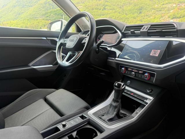 AUDI Q3 40 TDI quattro S tronic Business Pluss