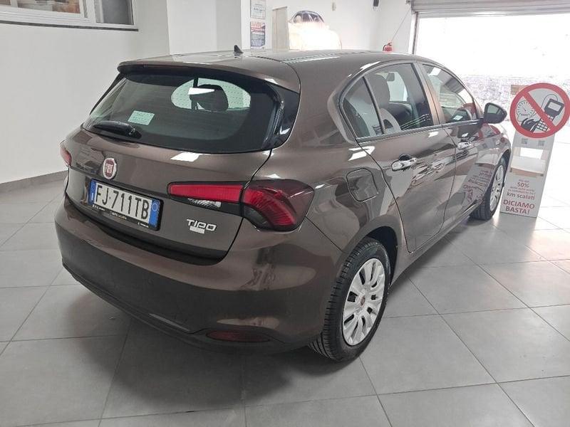 FIAT Tipo 1.4 5 porte Easy + GPL 700€
