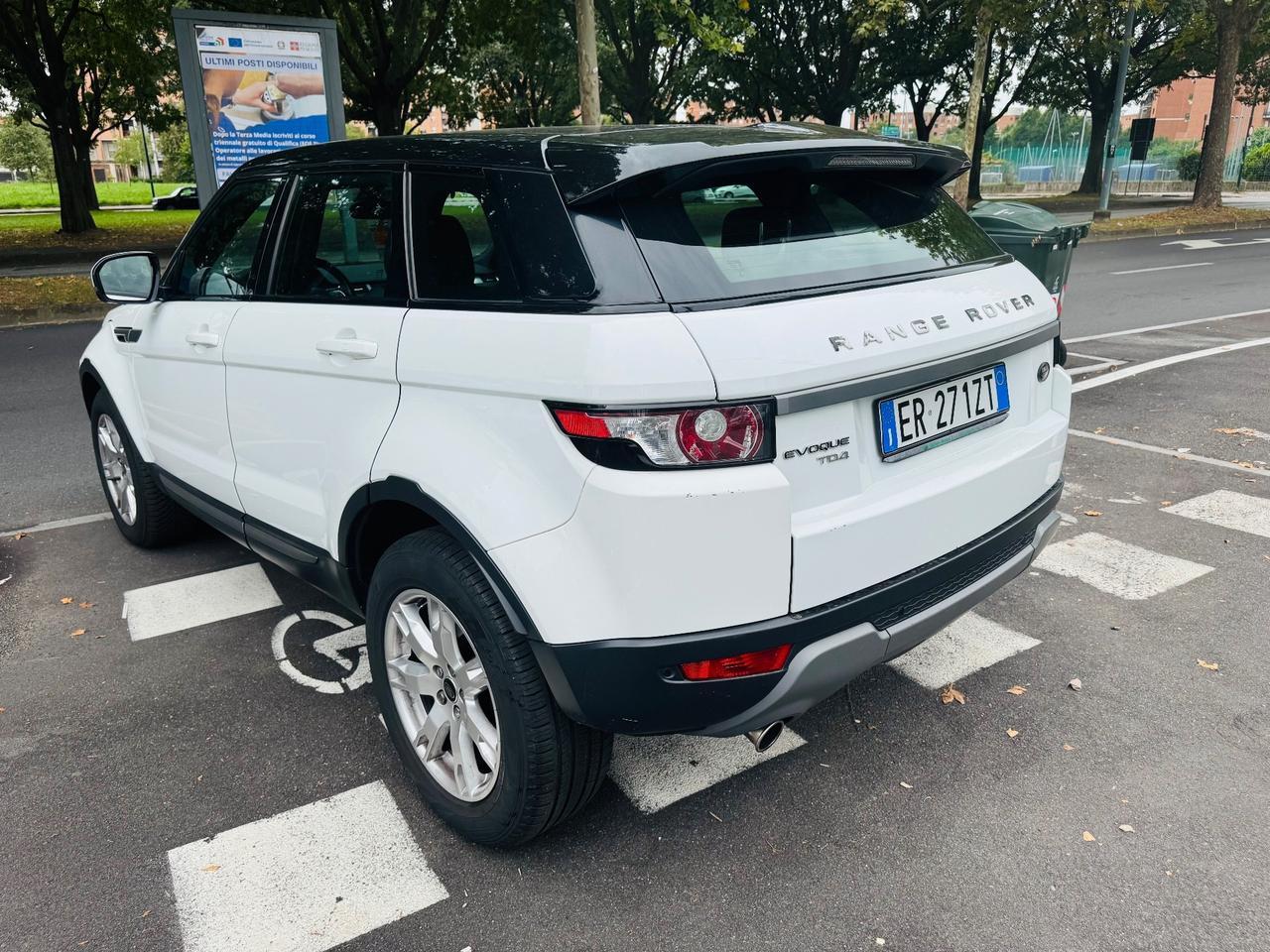 Land Rover Range Evoque 2.2 turbo diesel 150cv