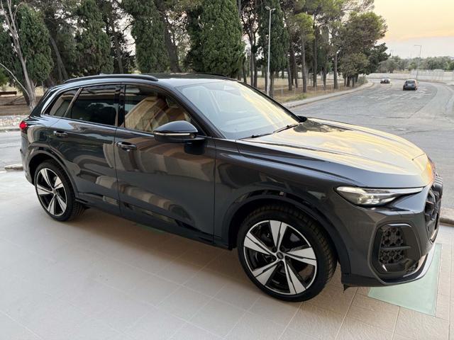AUDI Q5 TDI 150 kW mHEV+ S tronic quattro S line edition