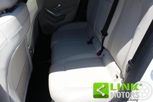 MERCEDES-BENZ A 180 AUTOMATIC SPORT