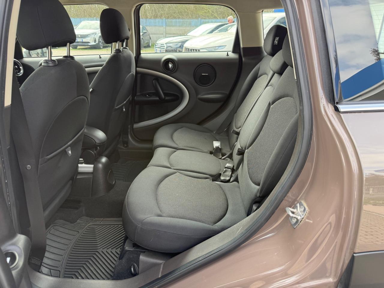 Mini One Countryman 2.0 Cooper D Automatica ADATTA AI NEOPATENTATI