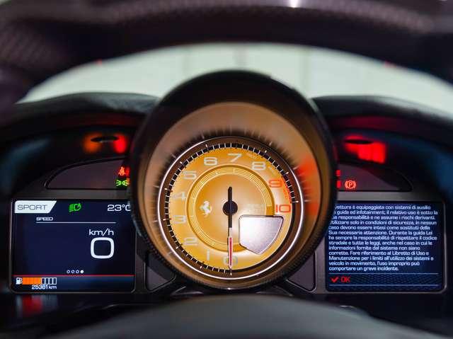 Ferrari 812 GTS