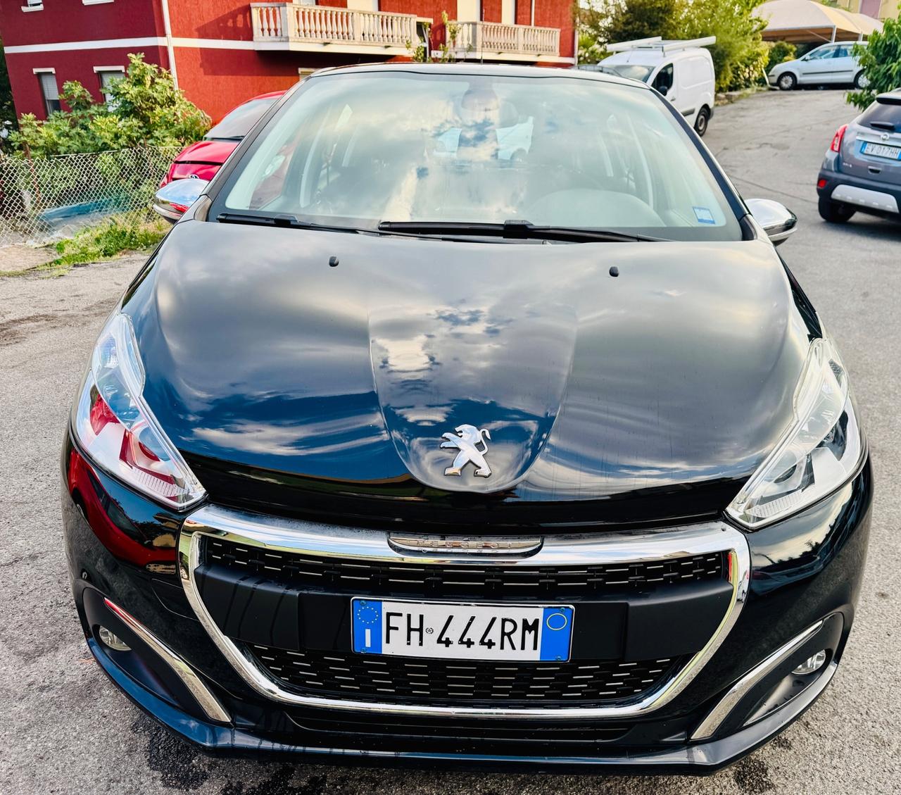 Peugeot 208 BlueHDi 75 5 porte Allure