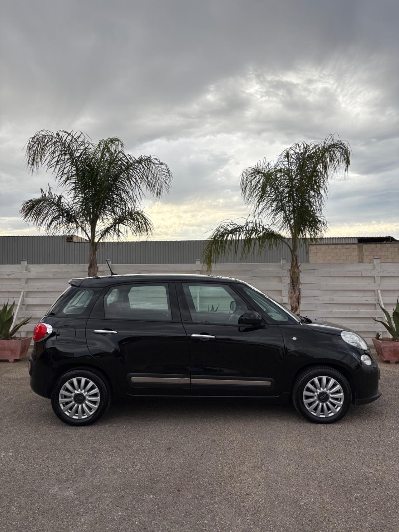 Fiat 500L unico proprietario 2015