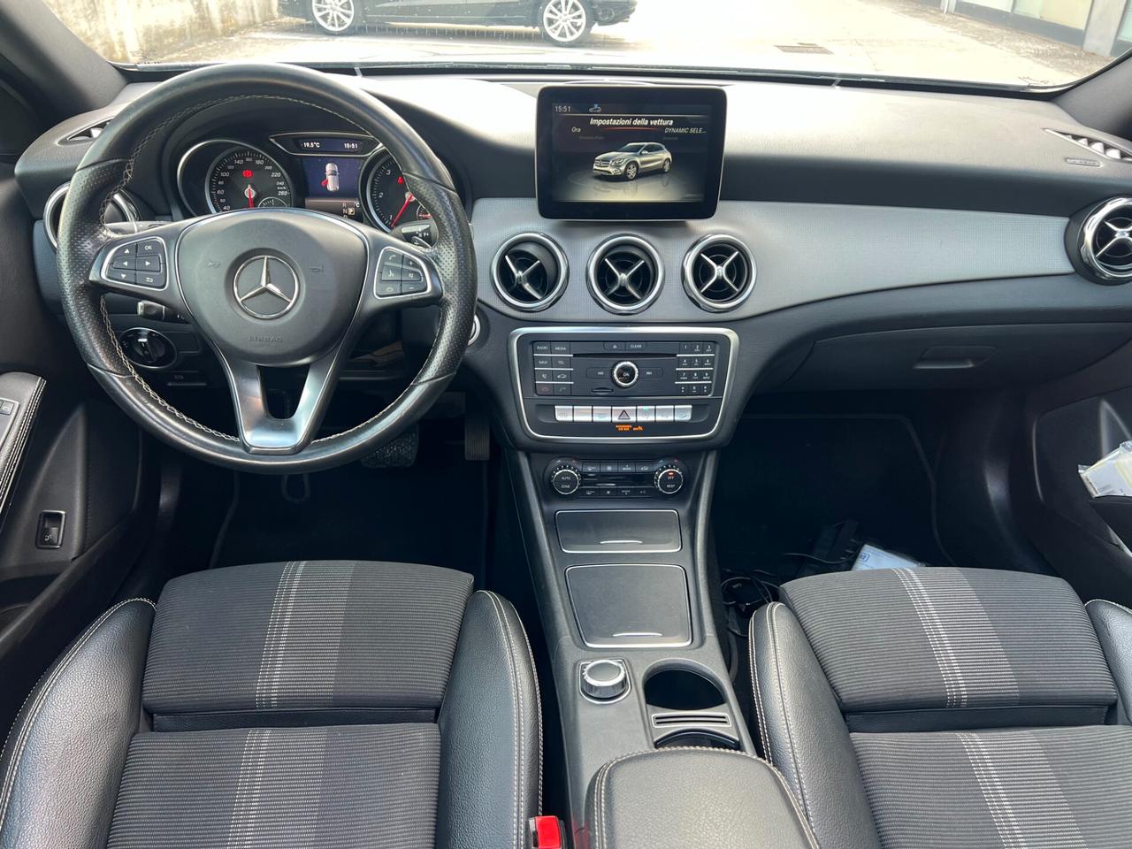 Mercedes GLA 200 d Automatic 4Matic Premium/UNICA PROP
