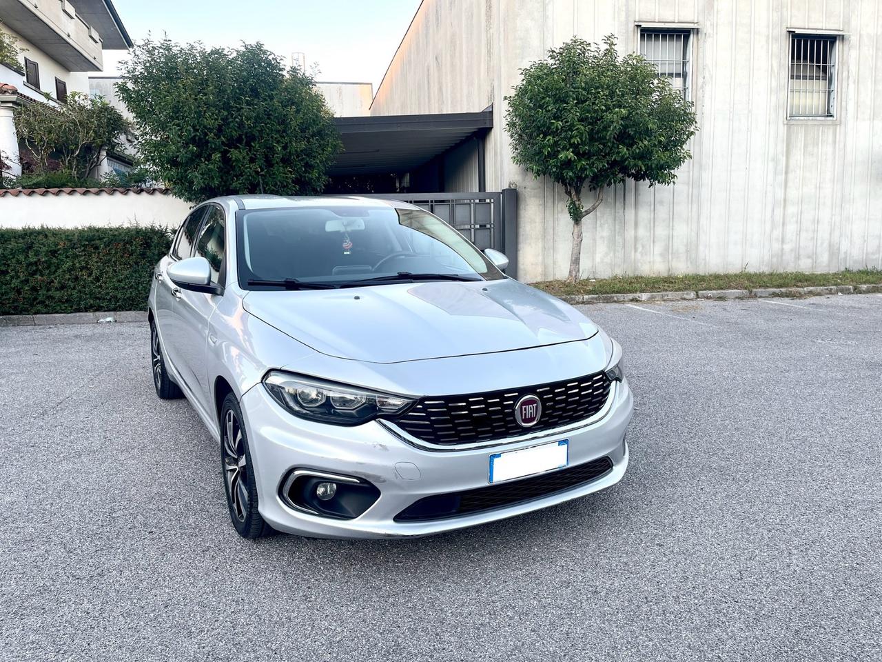 Fiat Tipo 1.6 Mjt S&S DCT 5 porte Lounge 2017