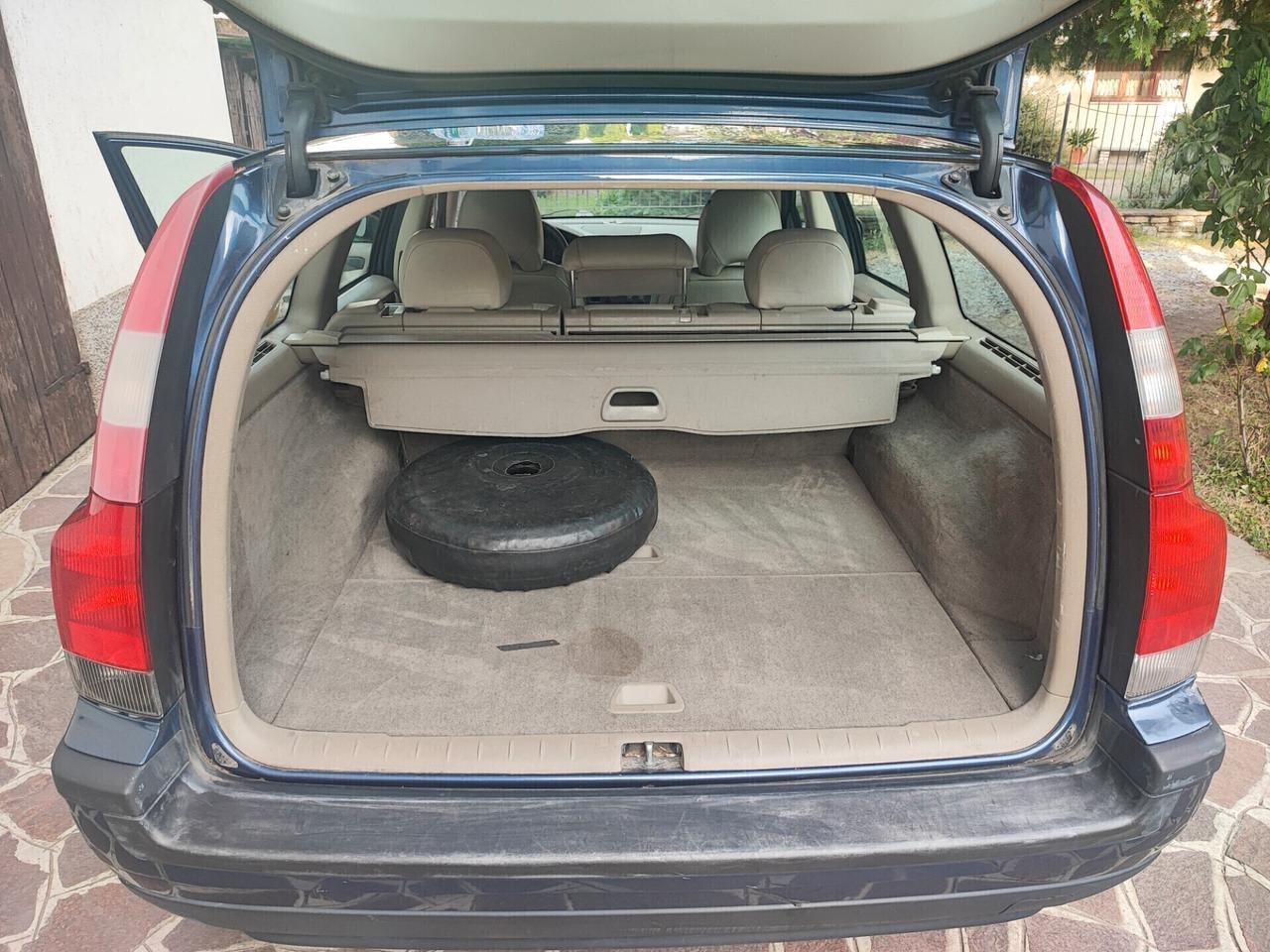 Volvo V70/XC70 2.4 b/GPL 170 CV storico lavori