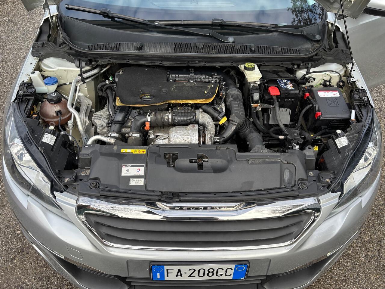 Peugeot 308 HDI 120CV SW OK NEOPATENTATI