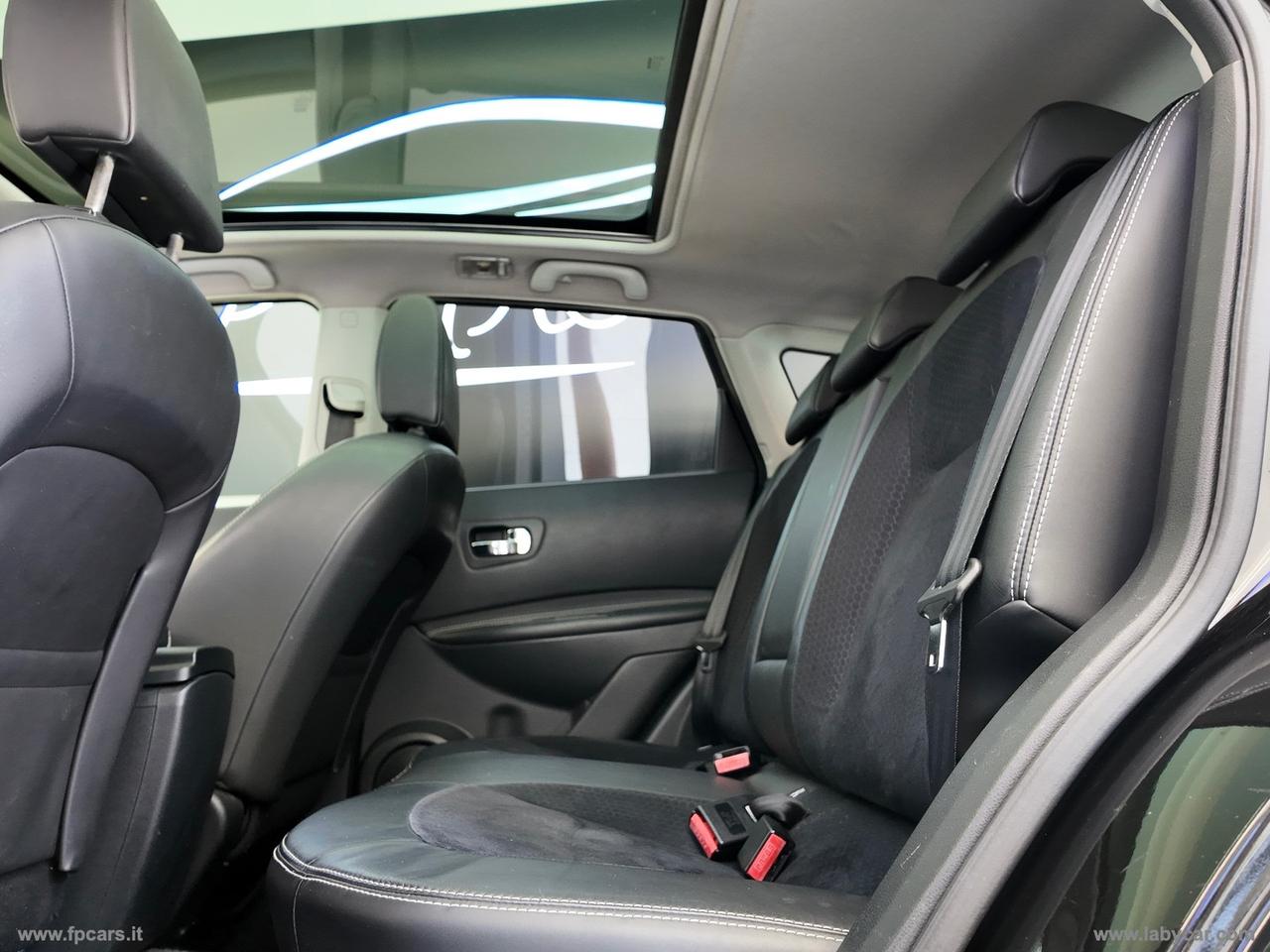 NISSAN Qashqai 1.6 dCi Tekna TETTO PAN.