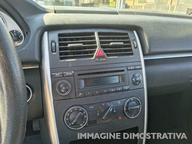 MERCEDES-BENZ B 180 CDI Executive