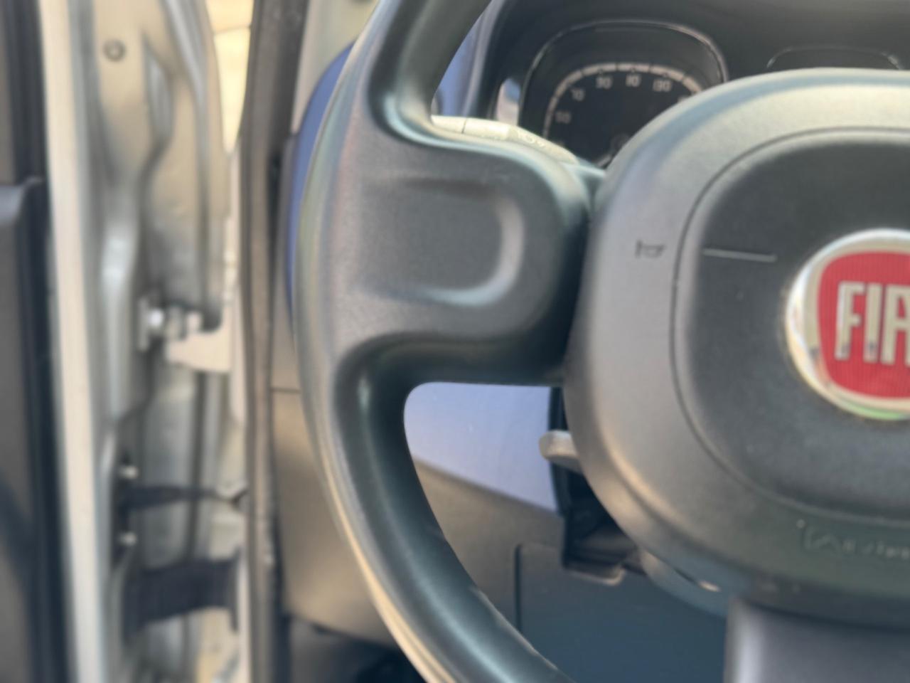 FIAT PANDA 1.2 BENZINA 70 CV EASY NEO PATENTATI