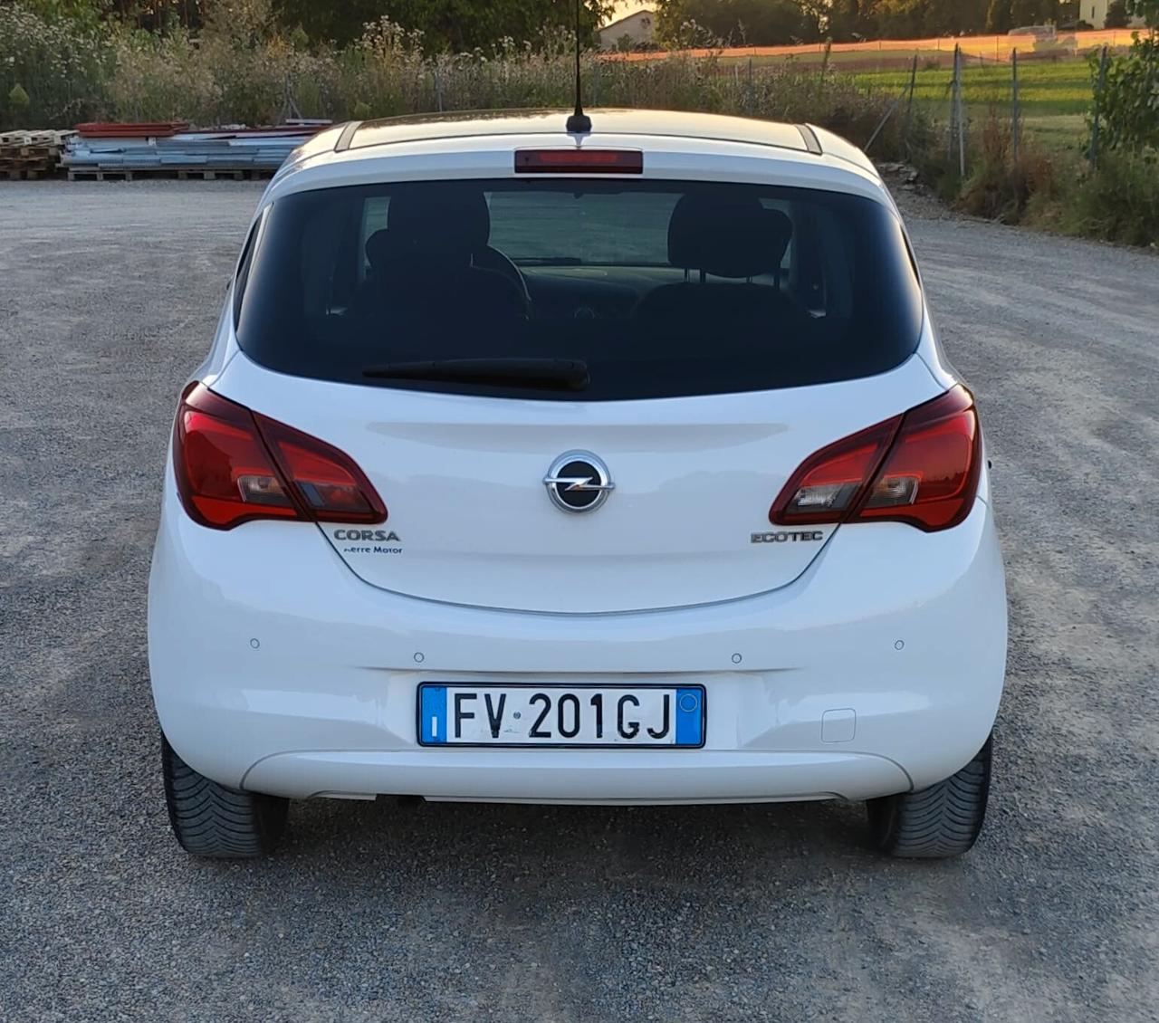 Opel Corsa 1.4 90CV GPL Tech 5 porte 120 Anniversary