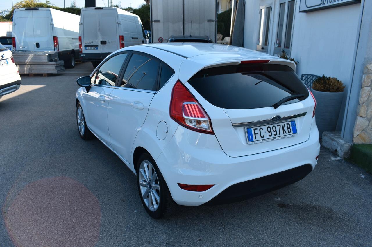 Ford Fiesta 1.0 Titanium Cambio Automatico