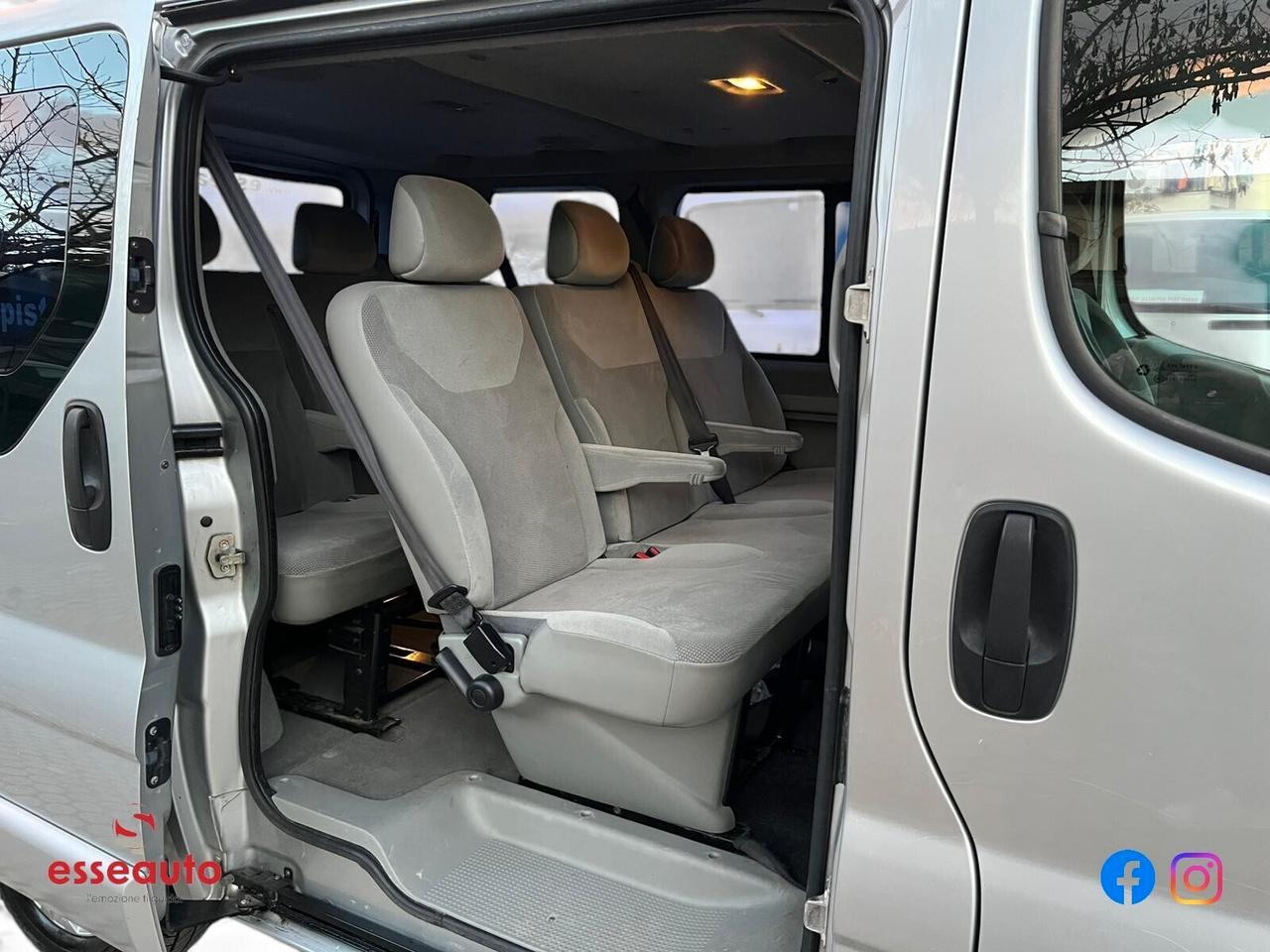 Opel Vivaro 27 2.5 CDTI/135CV PC-TN Tour