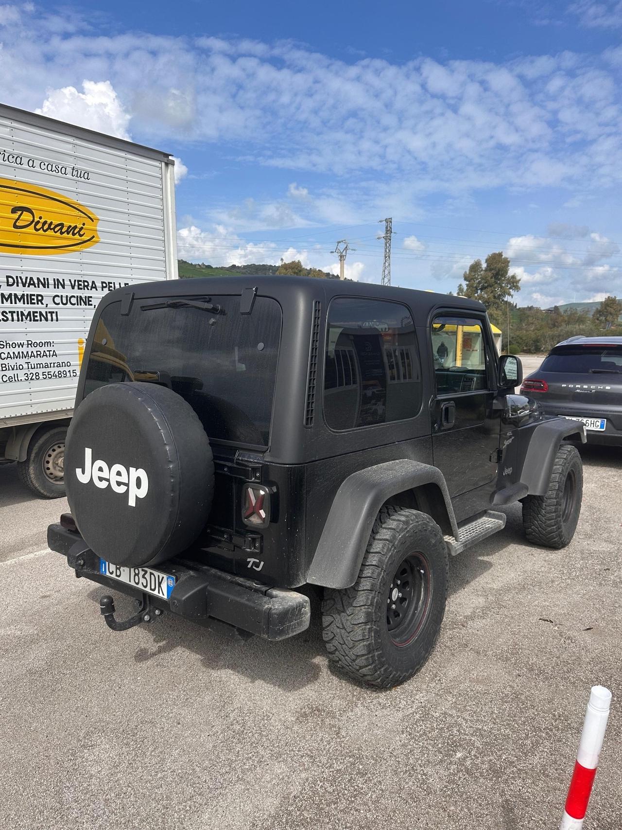 Jeep Wrangler 4.0 cat Sport