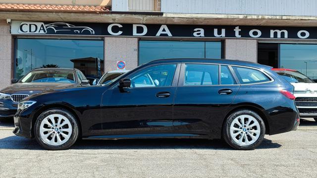 BMW 320 d Touring Business Advantage NAVI-CARPLAY-ANDROID