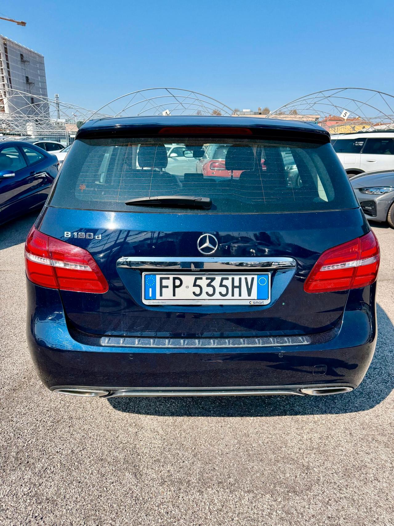 MERCEDES B180 PREMIUM AUTOMATICO - EURO 6