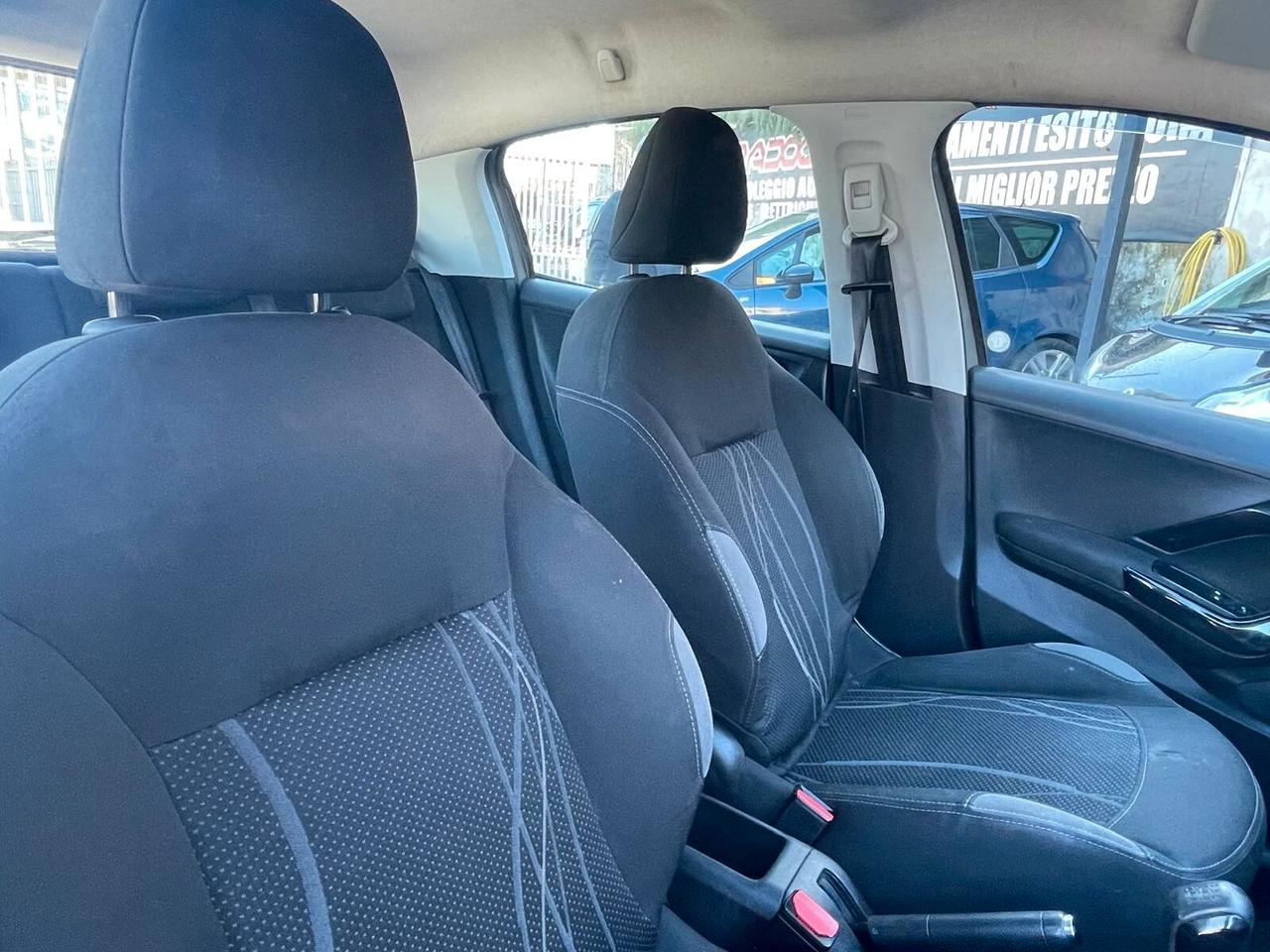 Peugeot 208 1.4 VTi 95 CV 5p. GPL Allure