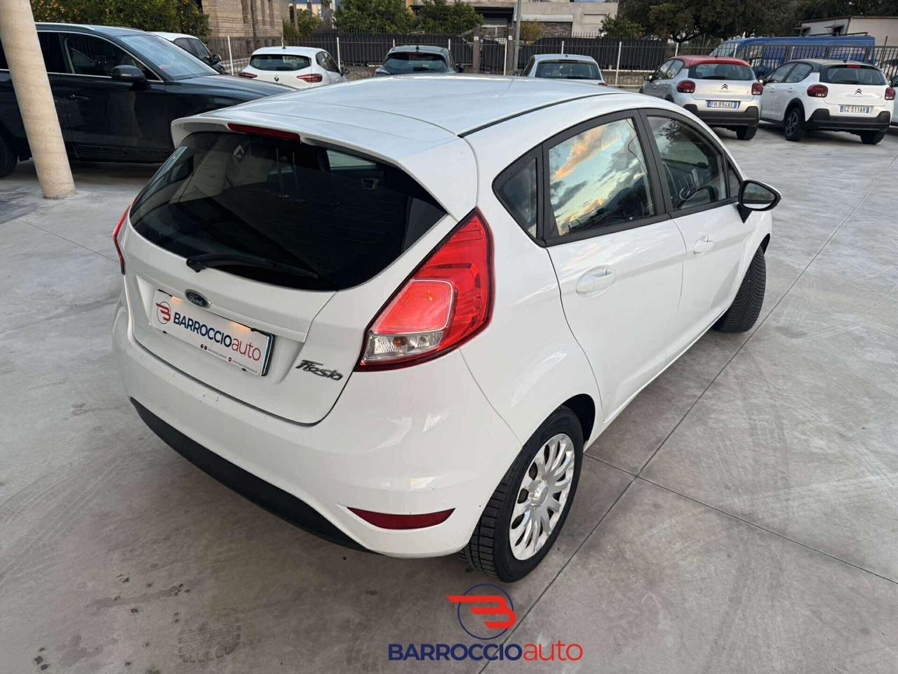 Ford Fiesta 1.5 TDCi 75CV 5P Black&White Edition-2015