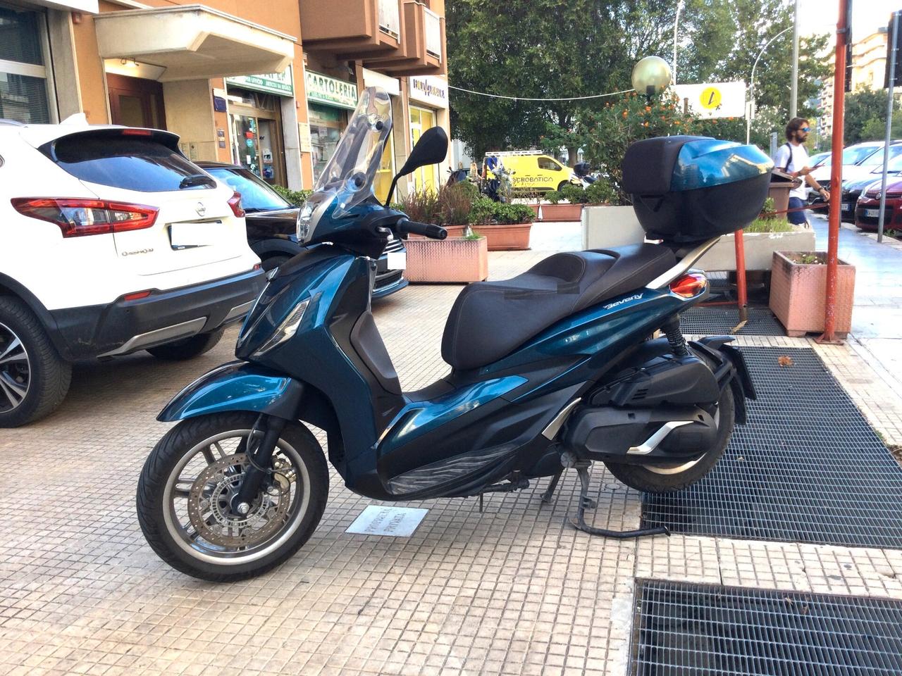 Piaggio Beverly 400 HPE