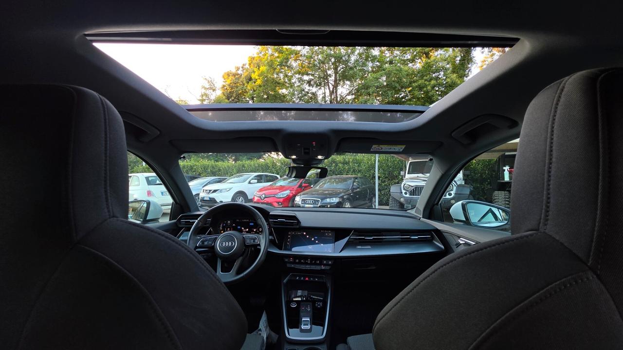 Audi A3 Sedan 30 TDI S line edition