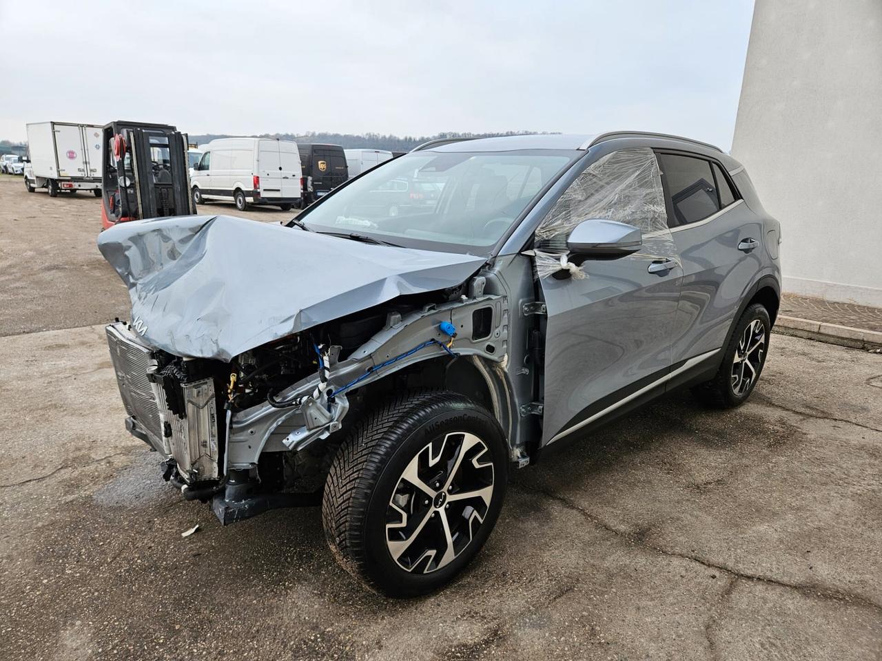 Kia Sportage 1.6 tgdi hev Style auto INCIDENTATA