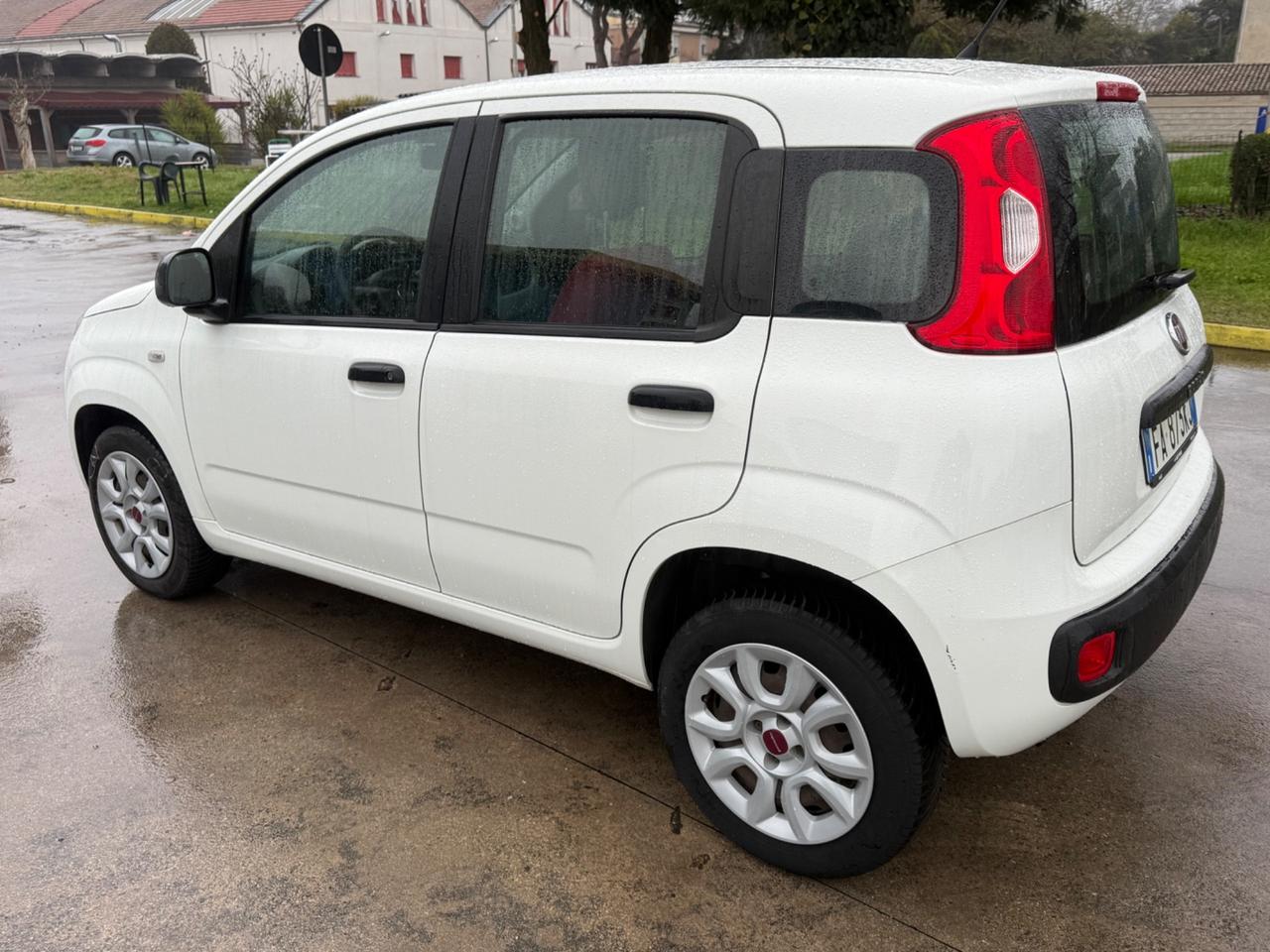 Fiat Panda 0.9 TwinAir Turbo Natural Power Lounge