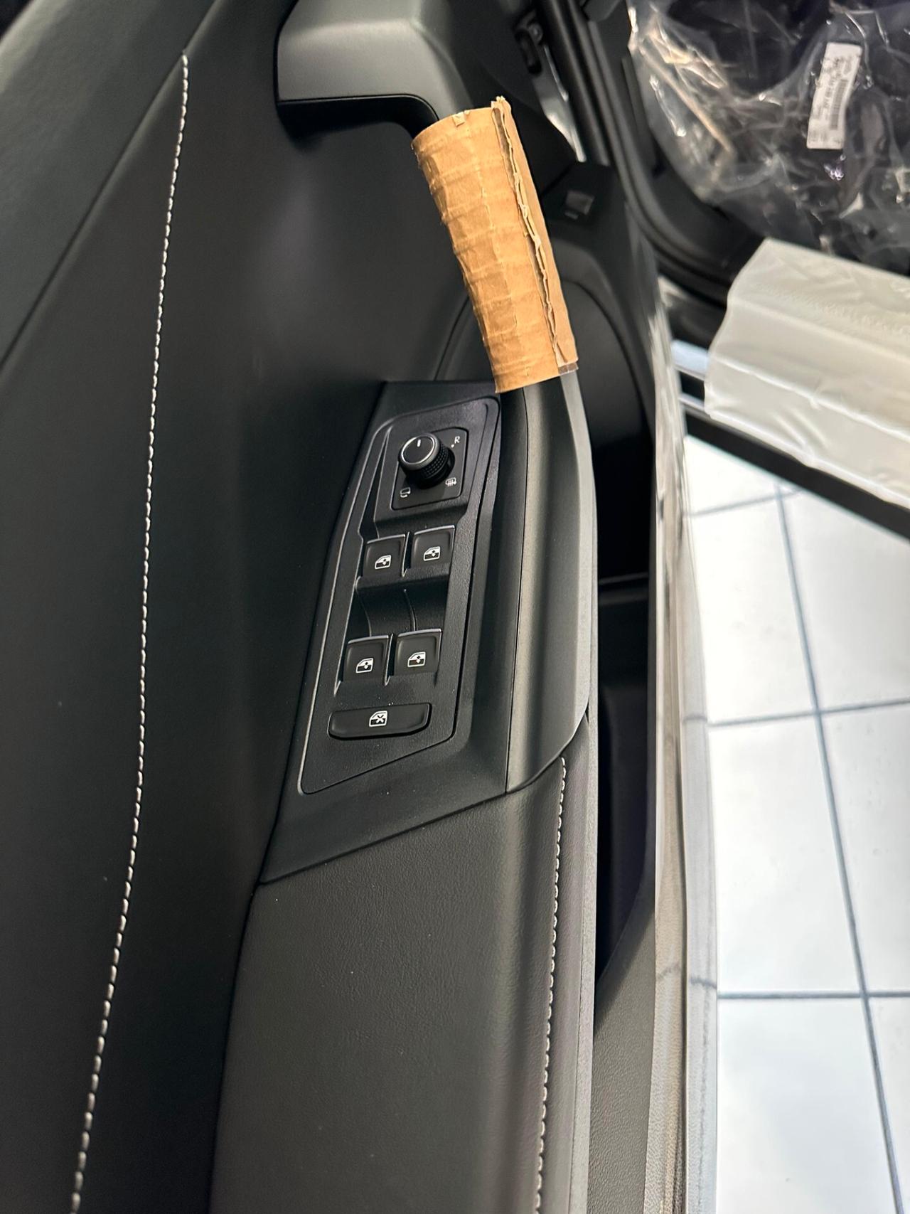 Volkswagen T-Roc 2.0 tdi R-Line 150cv