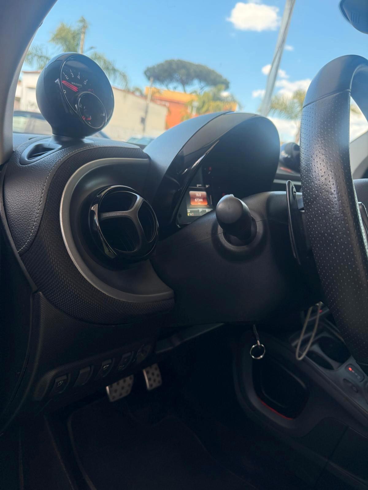 Smart ForTwo BRABUS 0.9 Turbo twinamic