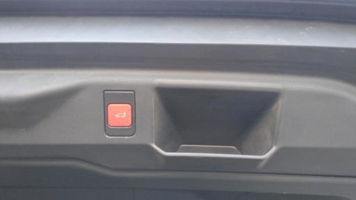 Peugeot 5008 1.2 hybrid GT 145cv 7p.ti e-dcs6 IN PROMO