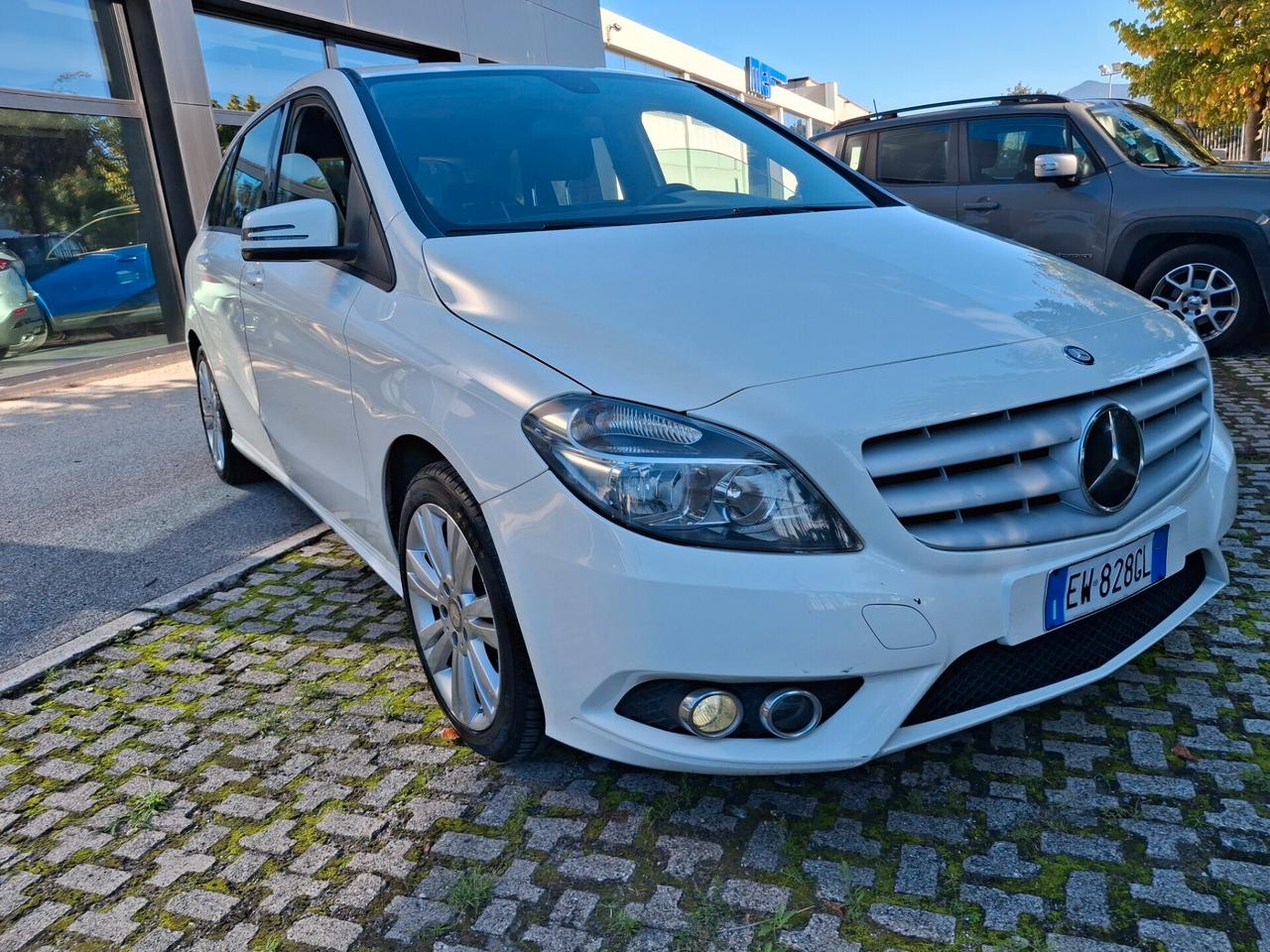 Mercedes-benz B 180 CDI Premium*100mila CHILOMETRI*