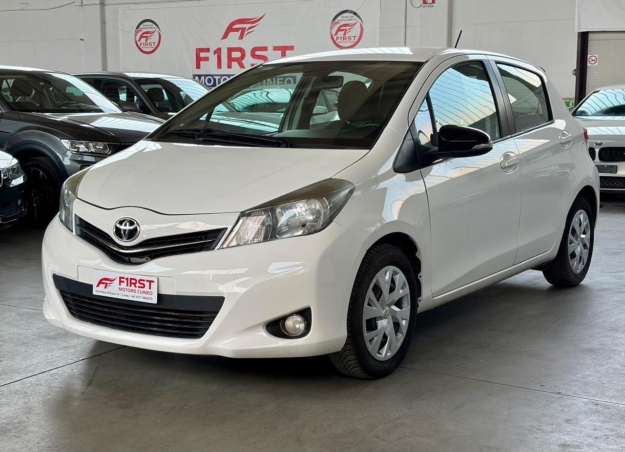 Toyota Yaris 1.3 5 porte Lounge