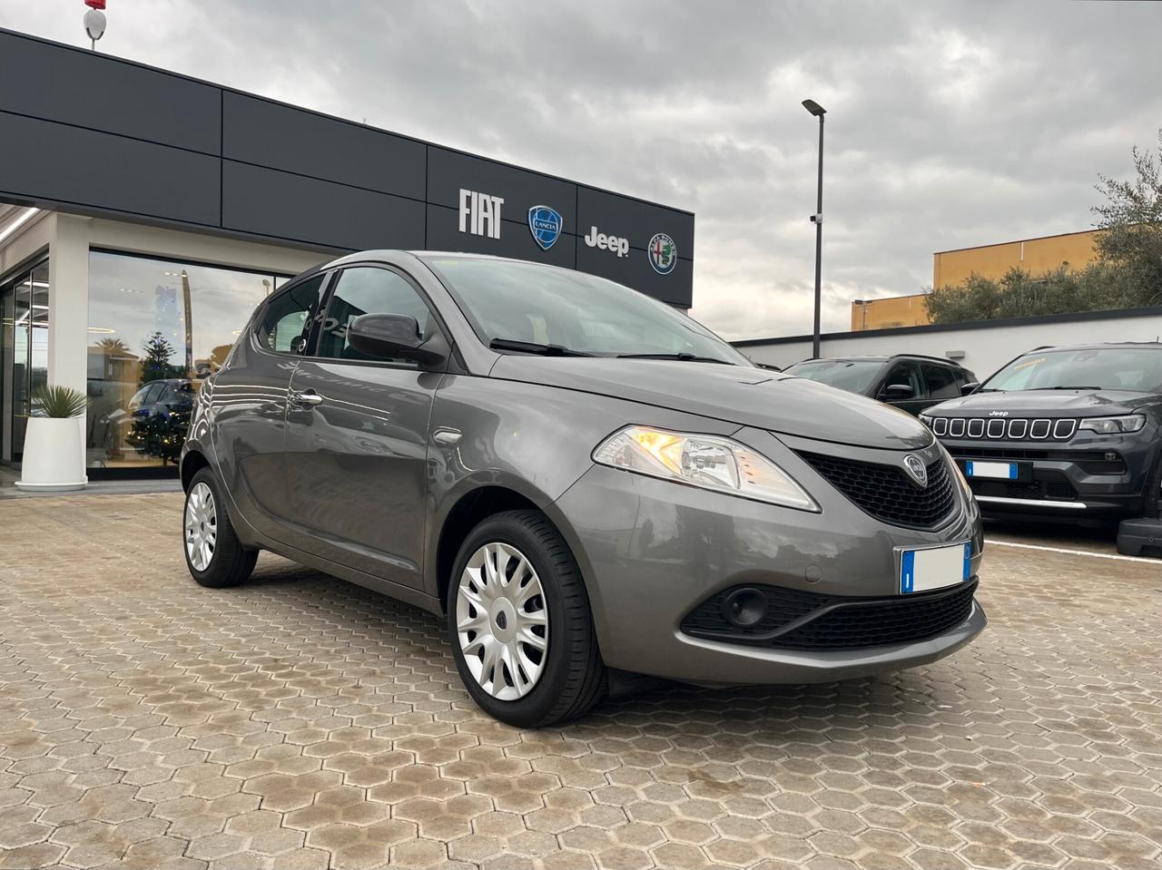 Lancia Ypsilon 1.2 69 CV 5 porte GPL Ecochic Gold