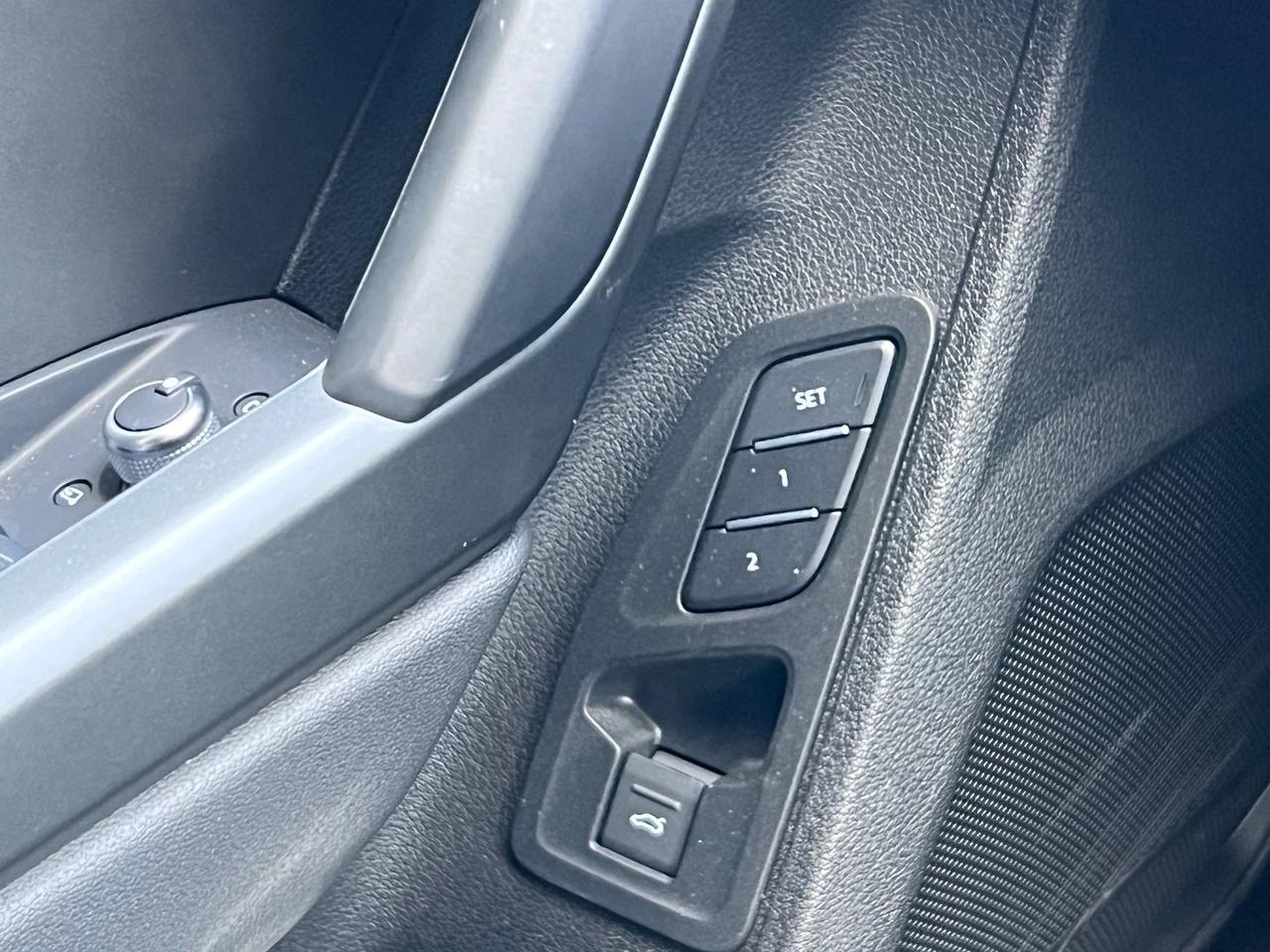 Audi Q3 Identity Black 2.0 45 TFSI IVA ESPO #7100