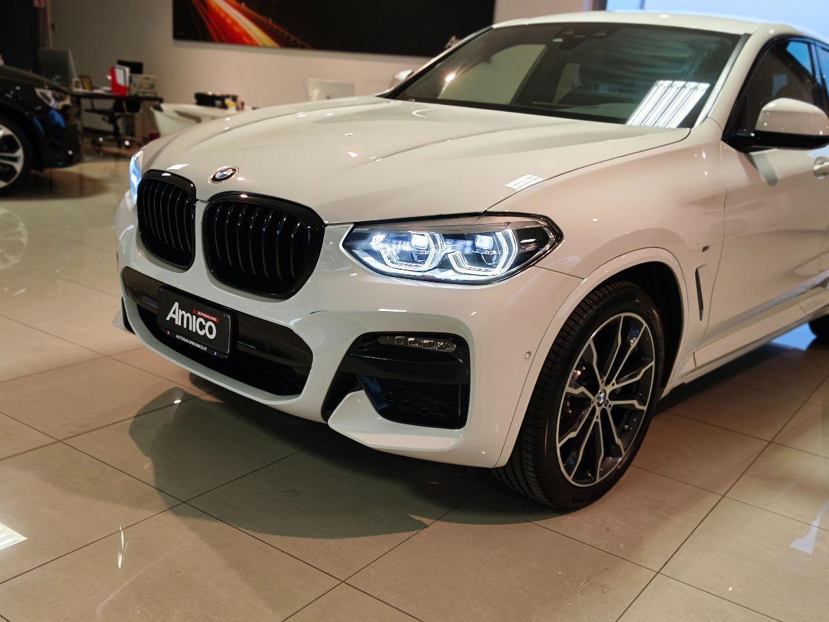 BMW X4 xDrive30i 2.0 Benzina M-SPORT Shadow Line