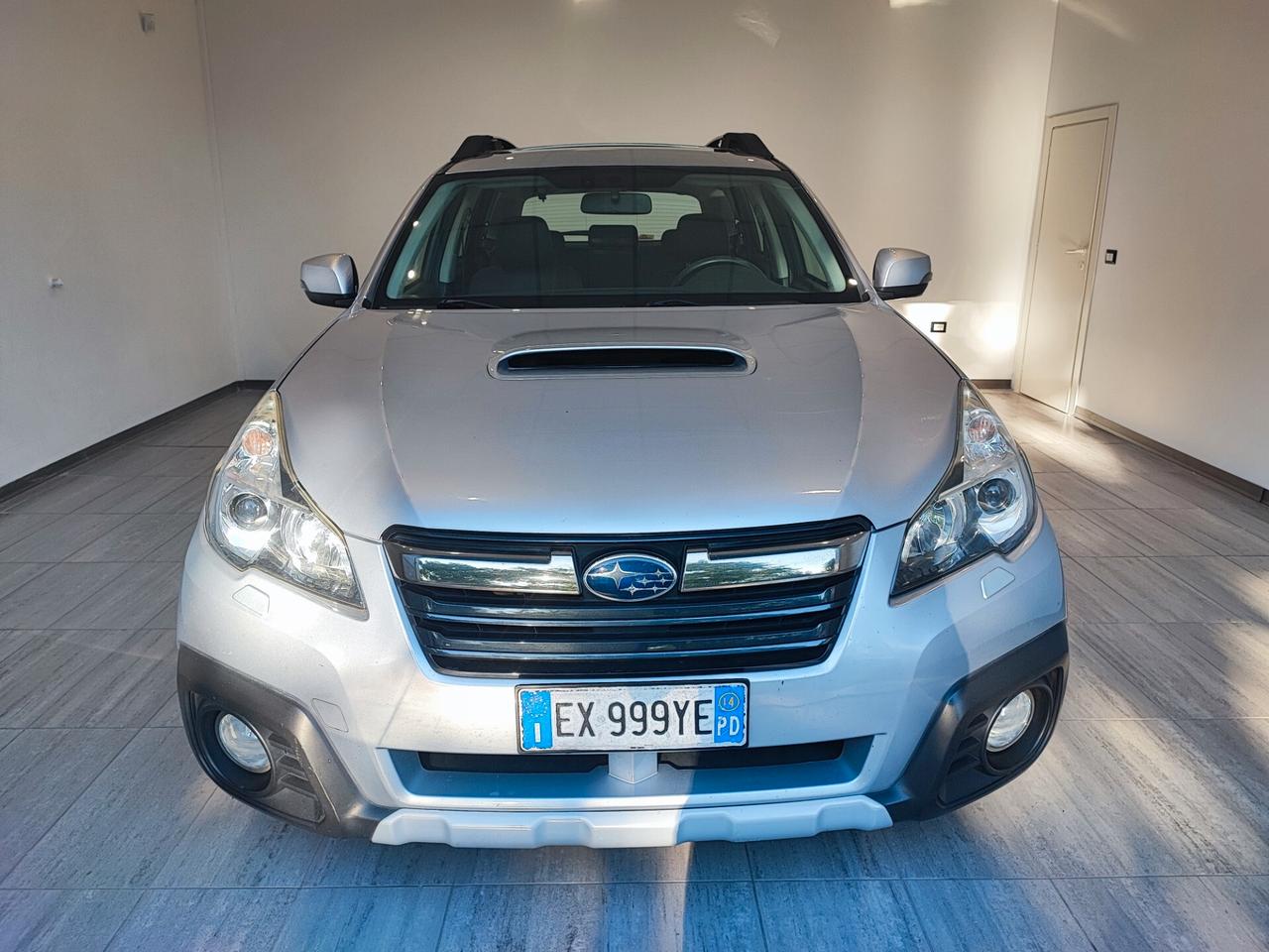 Subaru OUTBACK 2.0D Lineartronic Exclusive