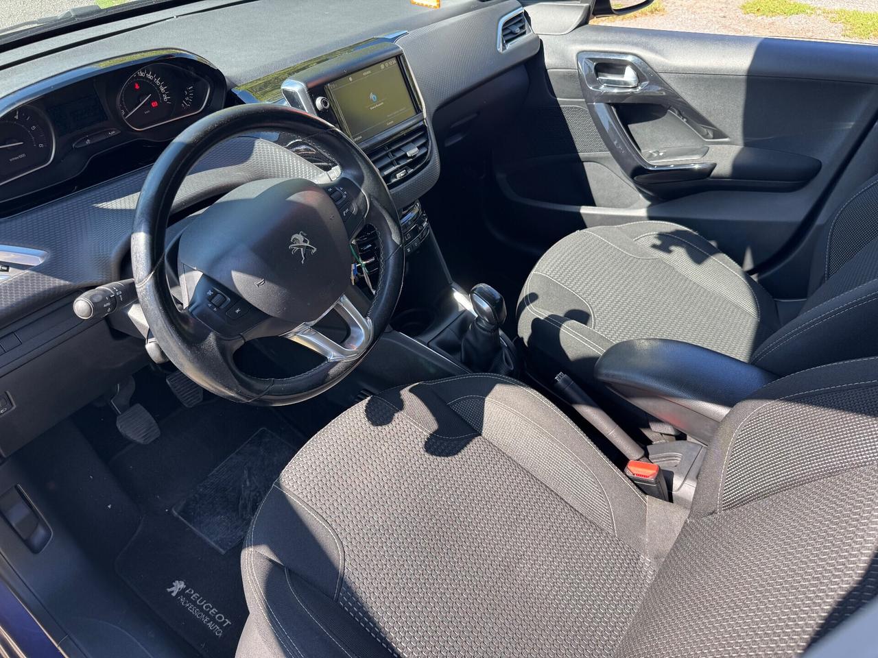 PEUGEOT 208 1.5 dci diesel -2017