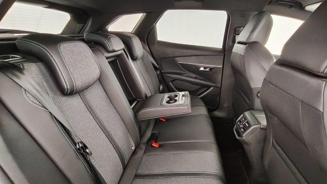 PEUGEOT 3008 BlueHDi 130 S&S EAT8 Allure Pack